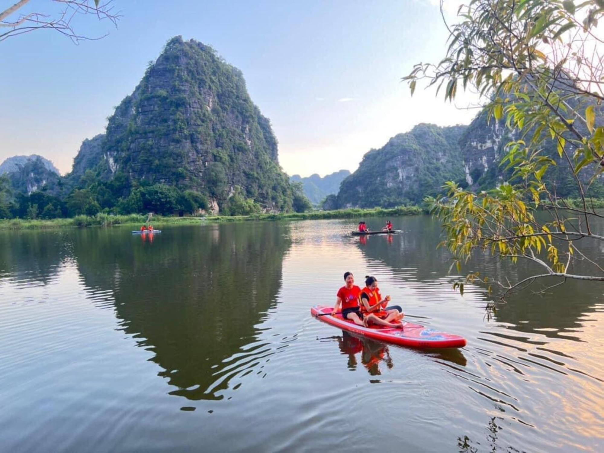 Xuan Son Lakeside Bungalow Ninh Bình Ngoại thất bức ảnh